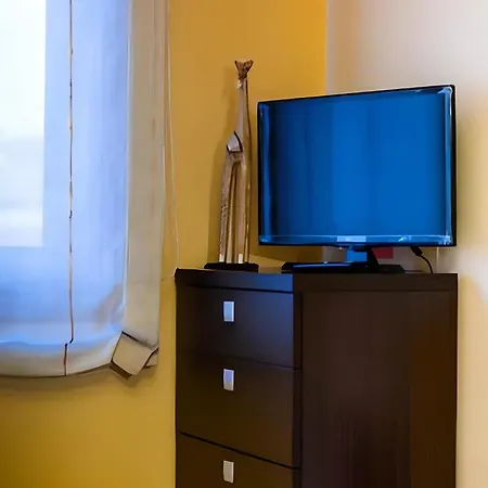 Plaza Perillana Apartamento *